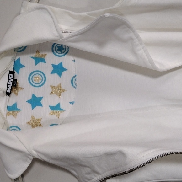 Nwt Marvel Captain America 75th Anniversary Vest size large - Picture 7 of 11